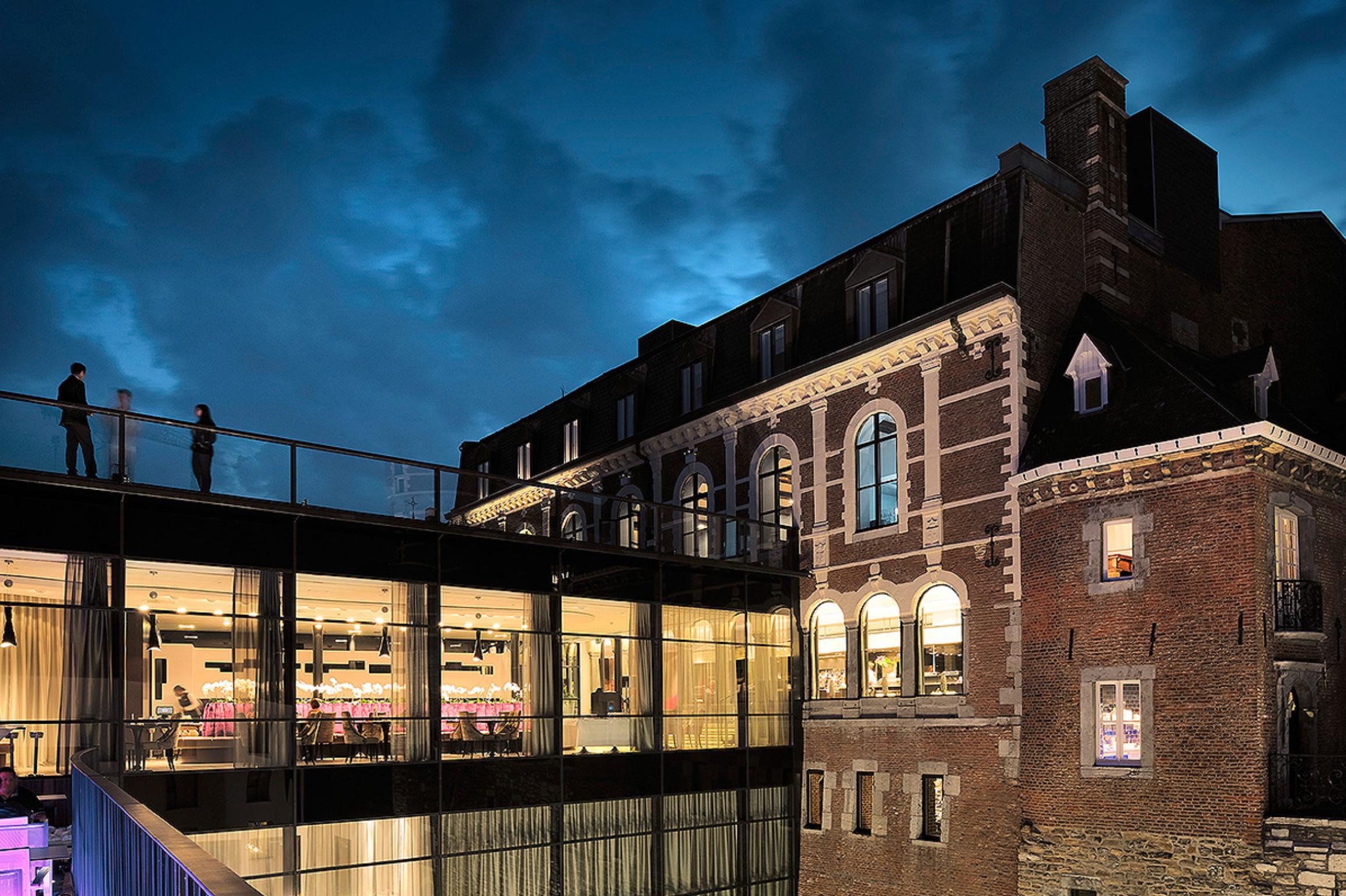 Hotel Der Valk Sélys & 4*