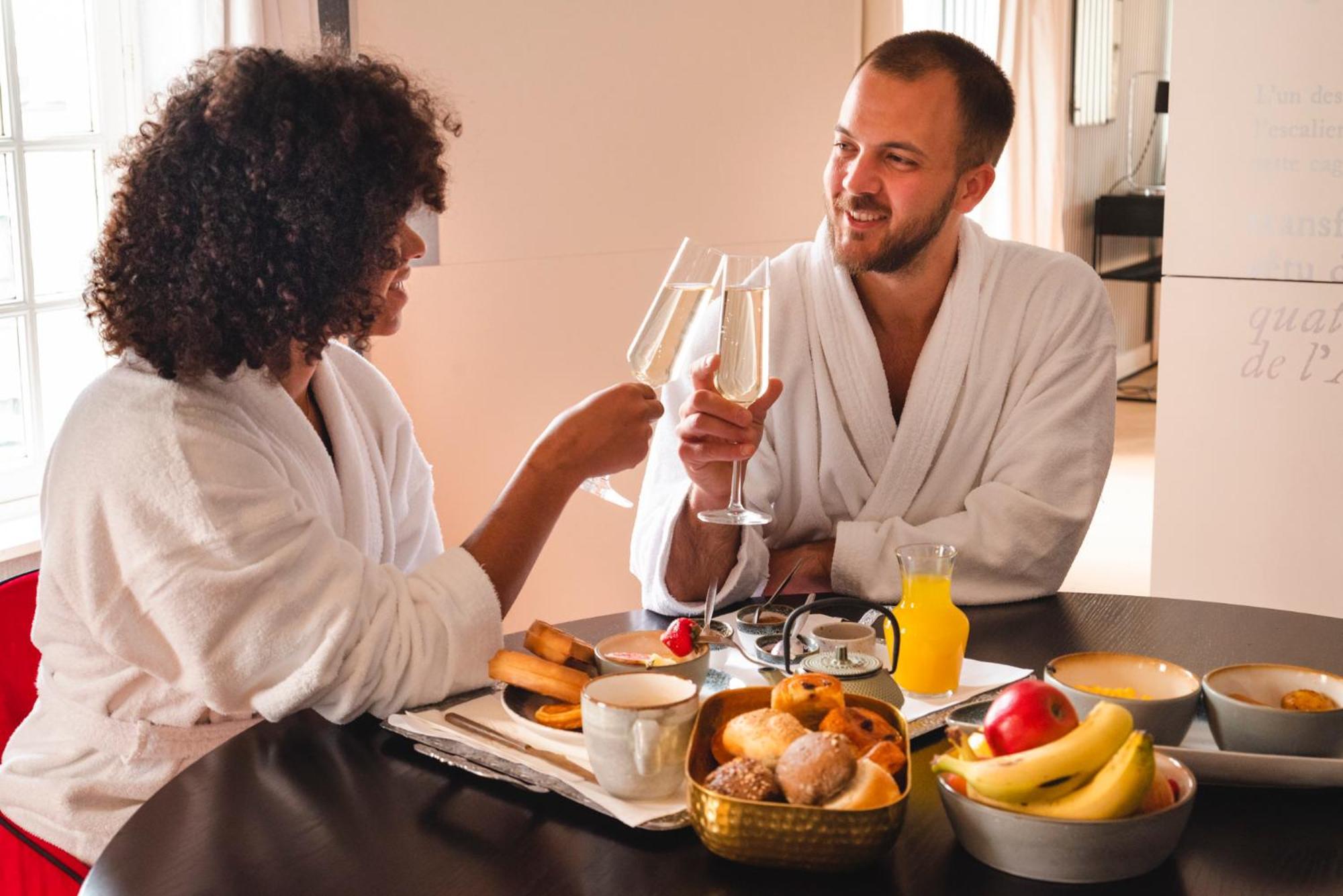 Hotel Der Valk Sélys & 4*